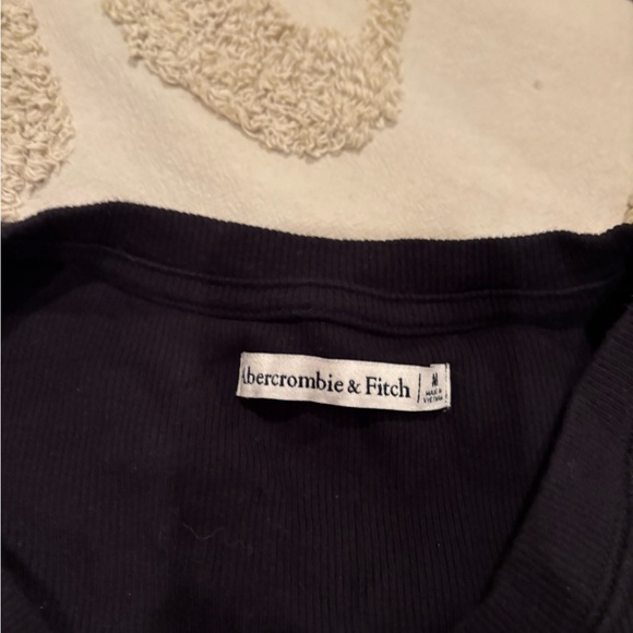 Abercrombie & Fitch Black Button-Front Bodysuit - Picture 3 of 5